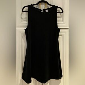 Black Sleeveless Dress